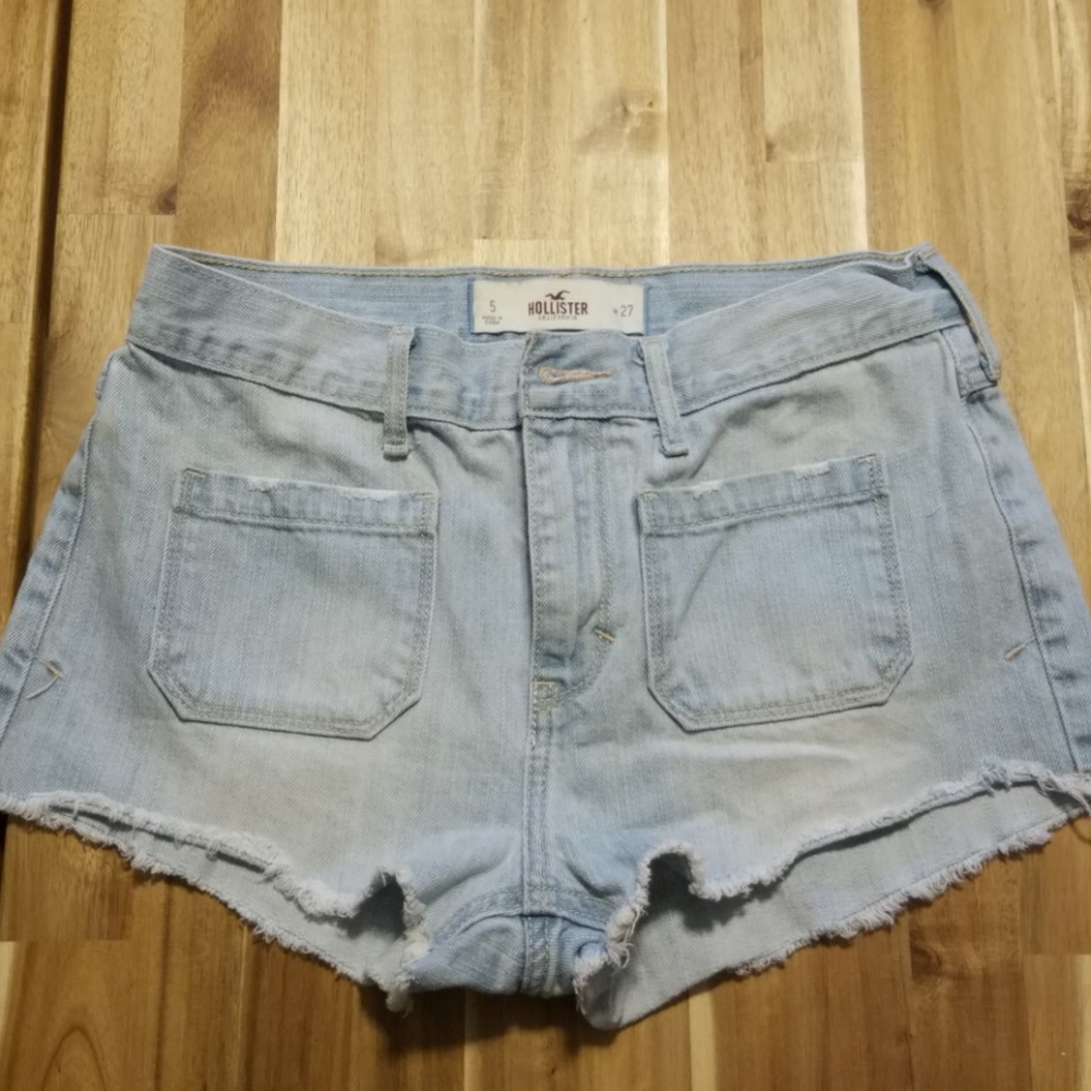 Hollister Light Wash Cutoff Jean Shorts 5 W27